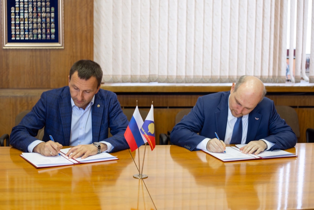  Российский Союз Молодежи и Федерация компьютерного спорта России подписали партнёрское соглашение 