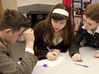 Молодежные организации выбирают лидера